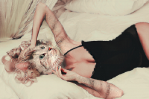 Фотоманипуляция леди-кошка