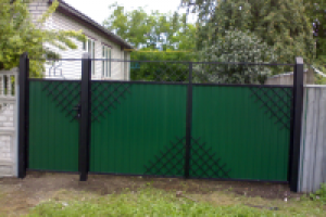 Дизайн и конструктив ворот жилого дома