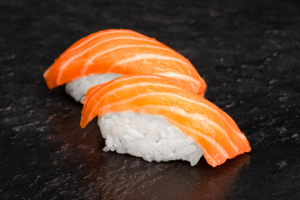 обработка блюд японской кухни