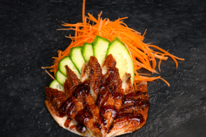 обработка блюд японской кухни