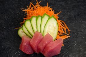 обработка блюд японской кухни