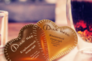 Настольная реклама "14 февраля" для бара