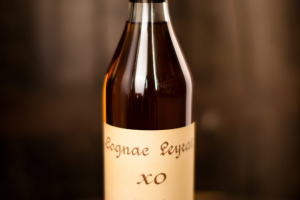 Предметная фотосъёмка виски для журнала