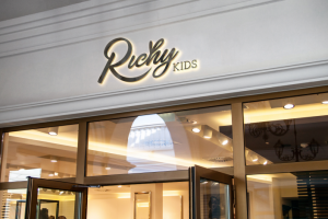 Разработка логотипа для бренда одежды Richy Kids