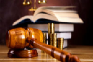 Адвокат по уголовным делам