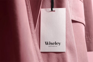 Разработка бирки для бренда