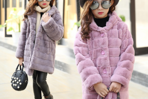 По каким критериям выбирать верхнюю одежду для детей на осень