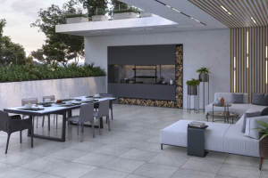 Open balcony with barbeque area