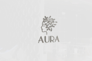 Логотип для женской студии красоты "Aura"