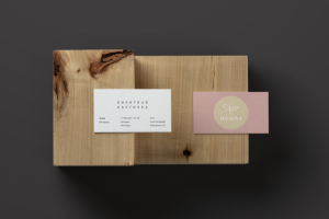 Визитка для петербургского магазина женской одежды "Terapiya"