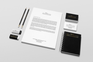 Фирменный стиль премиального салона волос на 5-ой Авеню.