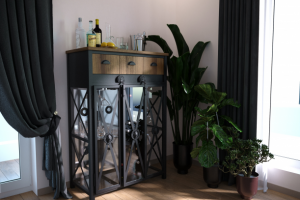 Винна тумба