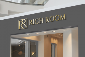 Логотип для магазина женской одежды