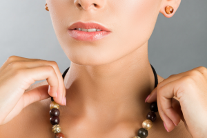 IRStudio: фотосъемка ювелирных украшений на моделях