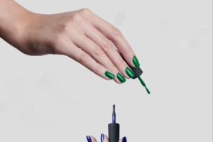 лак для маникюра