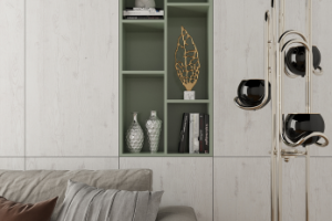 Шкаф со встроенной полкой