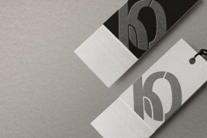 Логотип из букв "К" и "Ю"