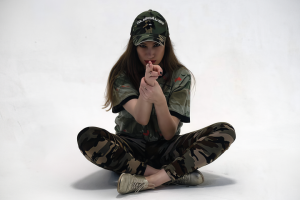 Военизированная девушка