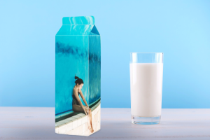 пакет с молоком)