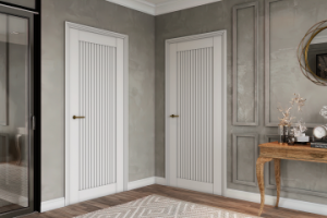 Двери в интерьере неоклассика