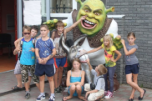 изготовление скульптур и бутафории для наружной рекламы