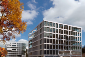 complex Holland Green