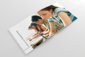 Разворот представительского буклета ВУЗа