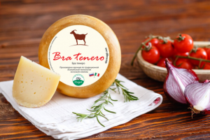 Дизайн этикетки для сыра