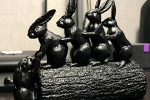 Зайцы на бревне