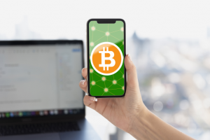 Иконка и экран для мобильного приложения "Биткоины".