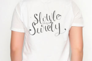 Футболка с леттерингом