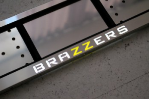 Брутальные рамки для вашего авто