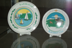 Шелкография. Дизайн деколи на фарфор, стекло, керамику.