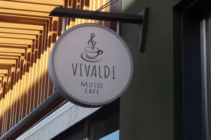 логотип музыкального кафе