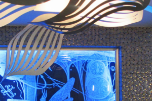 Интерьерный декоративный светильник на стойкой-ресепшн "Орхидея"