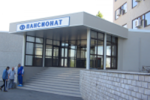 Вход в пансионат "Микрохирургия глаза"после реконструкции