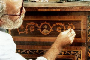 Реставрация мебели