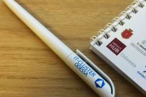 Фирменная ручка