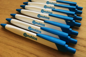 Фирменная ручка