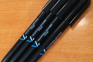 Фирменная ручка