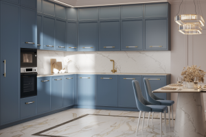 Кухня с фасадами благородного синего цвета