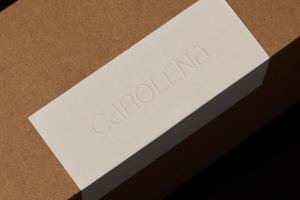 Айдентика для бренда Женской одежды