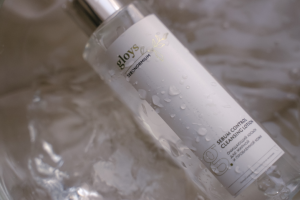 Дизайн упаковки и этикетки для бренда Gloys