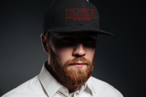 лого Пытка Мясом в стеле STRANGER THINGS