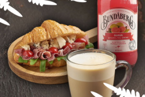 Плакат для "Плантации кофе" в Москве