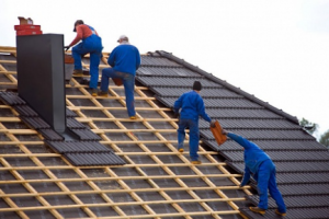 Монтаж композитной черепицы Декра