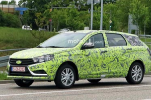 Универсал Лада Веста поймали на дорожных тестах в Германии