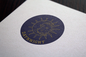 Логотип молодежной одежды