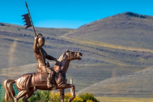 "Воин Степи" в Аскизе, Хакасия