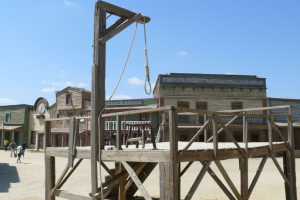 Продам авторскую песню "Баллада о короле". Здесь фрагмент